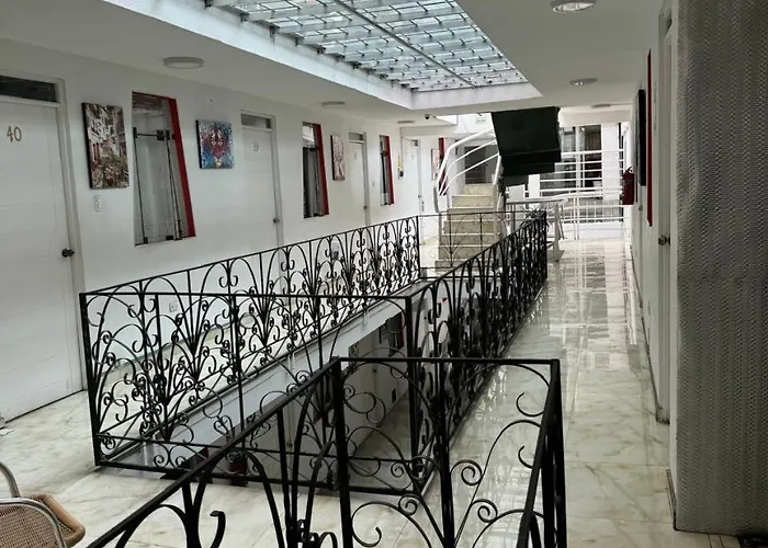 Plateros Hotel *